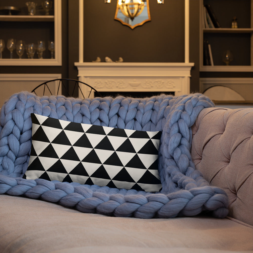 Geometric Triangle Cushion