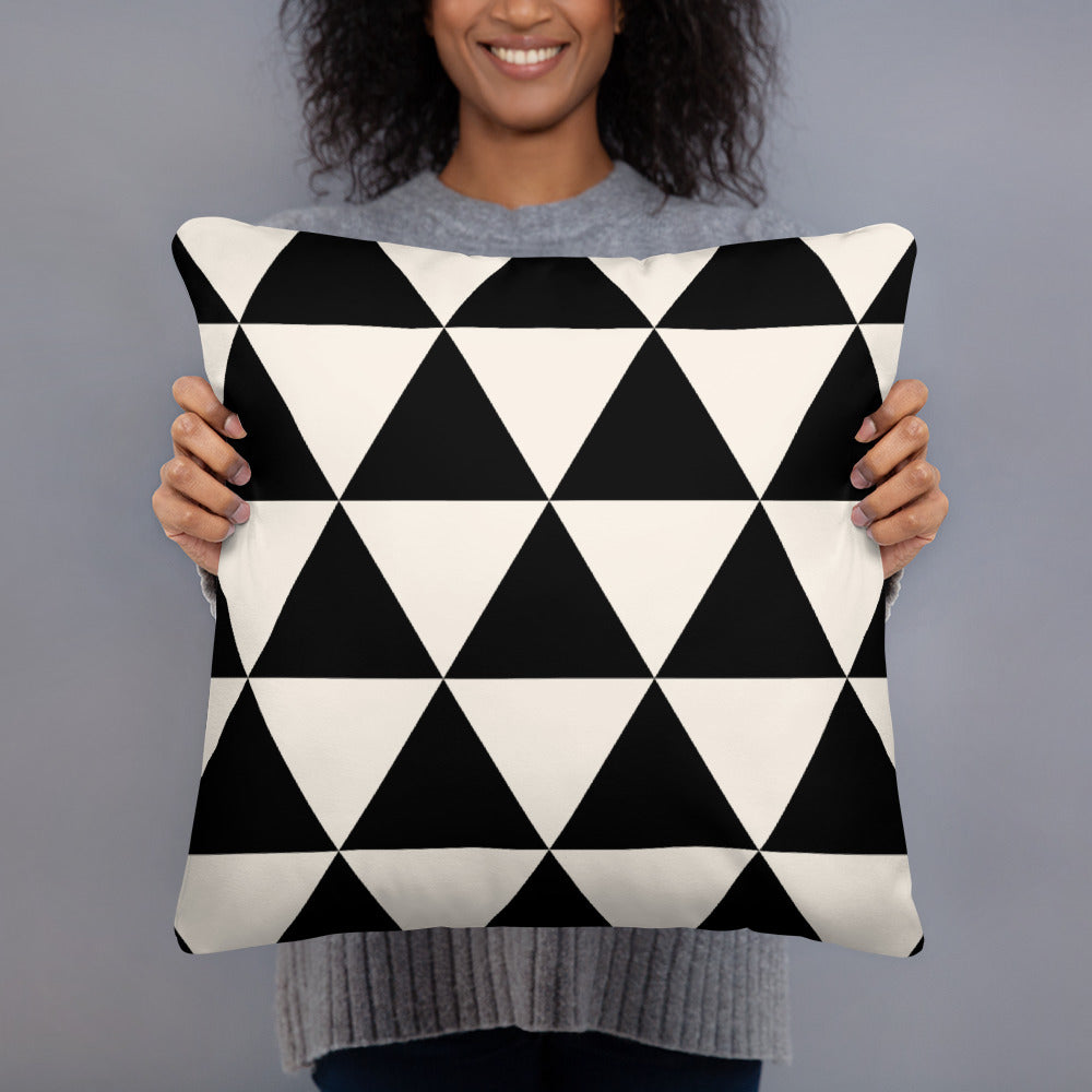 Geometric Triangle Cushion