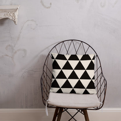 Geometric Triangle Cushion